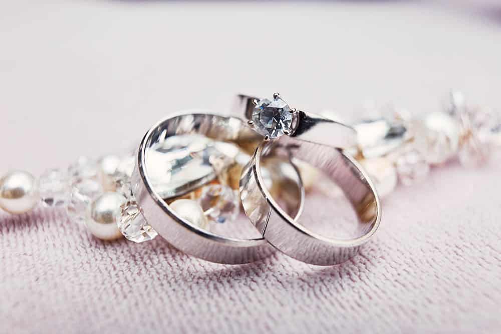 5 Reasons Why Your Wedding Ring Shouldn’t Be Just Another Piece of Jewelry