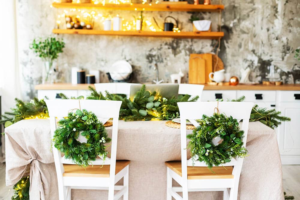 Transform Your Mountain Retreat with Rustic Decor: Tips and Inspiration for a Cozy & Inviting Home